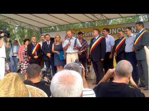 Traian Băsescu, ziua comuna Ungheni (Argeș)  2013.