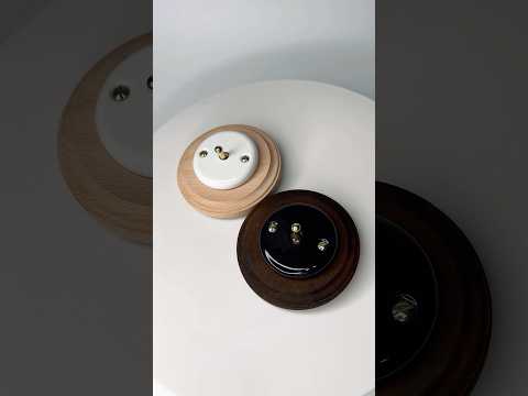 Вимикачі керамічні одноклавішні тумблерні з деревʼяними рамками