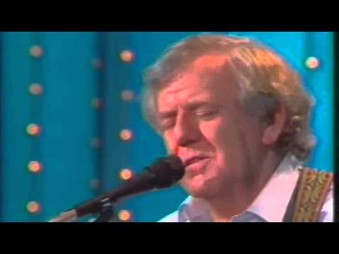 Paddy Reilly - Carrickfergus