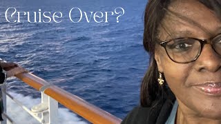 Cruise Disembarkation Day: Tips to Avoid Stress and Delays