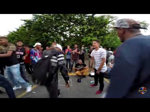 Éxodo lírical  VS Raper rsd batalla de exhibición  QUiSQUeYA BATTLE