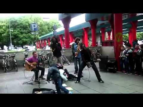 Amici di ChiaravallePro :don't worry be happy