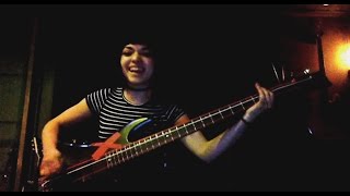 Hey Violet - You Don&#39;t Love Me Like You Should (Bass Tutorial)