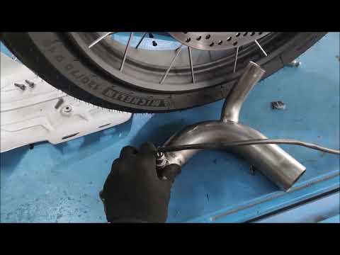 installing akrapovic full system on R1250GS and sound check