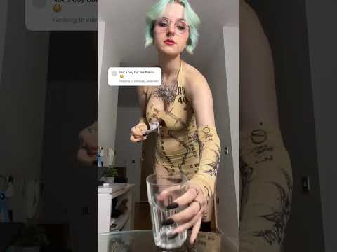 Lyra Crow