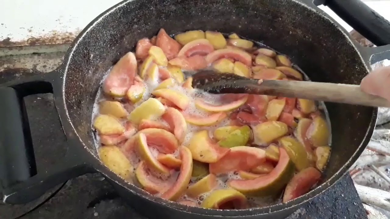 COMO FAZER DOCE DE GOIABA CASEIRO..