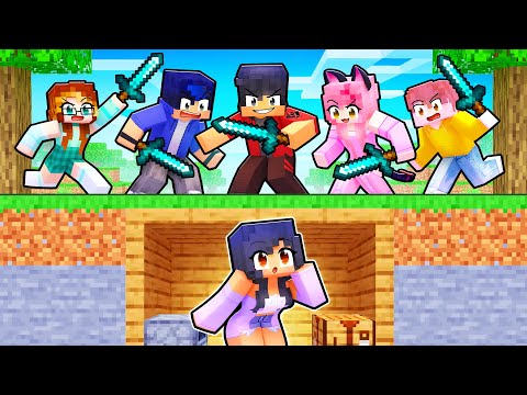 Aphmau VS 10 HUNTERS in Minecraft!