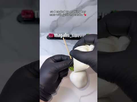 Hello Kitty chocolate covered strawberry 🍓