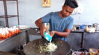 Young Boy Making Egg Surati Taka Tak | Two Layer Egg Dish | Egg Street Food | Indian Street Food