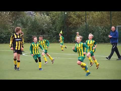 Voorschoten '97 JO13-9 - HVV JO13-4