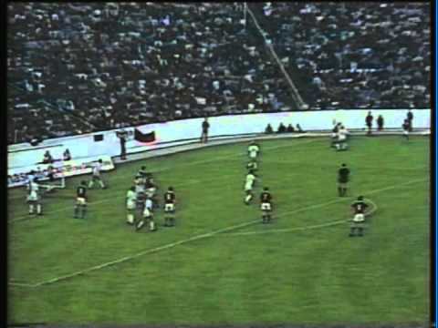 1990 (September 26) Czechoslovakia 1-Iceland 0 (EC Qualifier).mpg