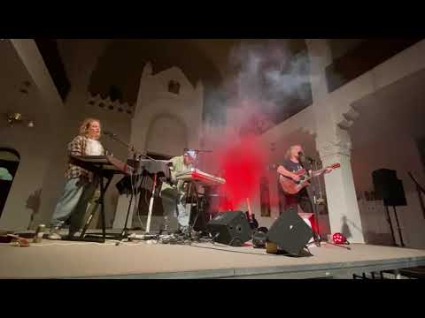 Karel Kryl - Velicenstvo kat (živé vystúpenie v Synagóge v Nitre)