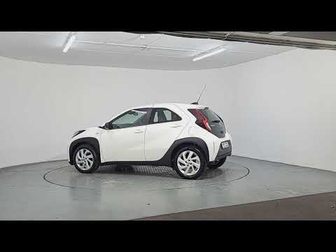 Toyota Aygo X PULSE 1.0 Petrol Manual - Image 2