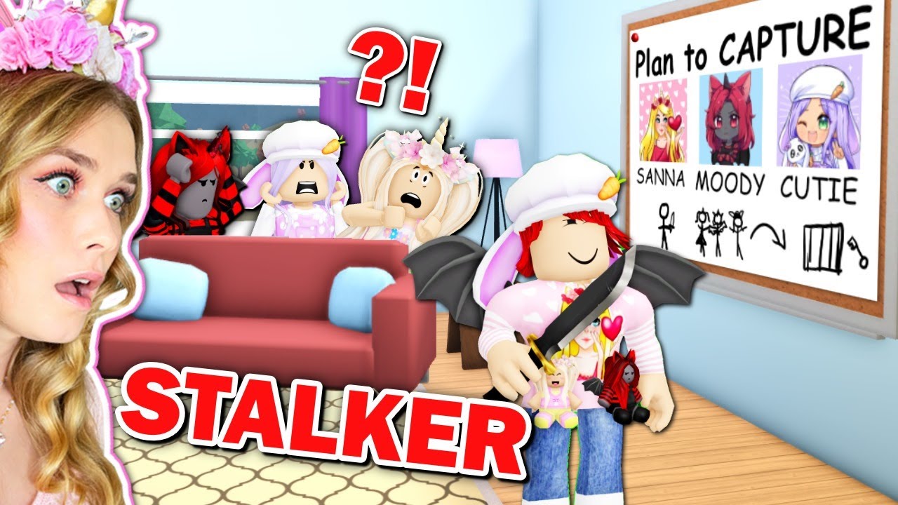 We Broke Into The WRONG HOUSE In Bloxburg! (Roblox)