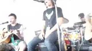 Saosin: I Can Tell There Was an Accident Here Earlier [live]