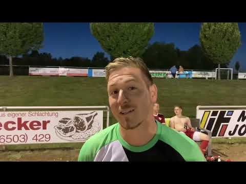 Marius Becker, Torwart TuS Schillingen, nach dem 1:4 im Rheinlandpokal gegen den FSV Salmrohr