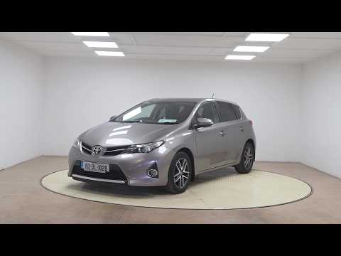 Toyota Auris D-4D 90 (1.4) 5Dr Sol - Image 2