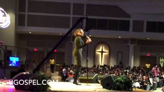 Yolanda Adams - Not Giving Up Performance on the McDonald's Inspriation Gospel Celebration Tour 2015