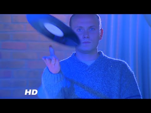 Artful Dodger feat. Craig David - Re-Rewind (The Crowd Say Bo Selecta) (Official HD Music Video)