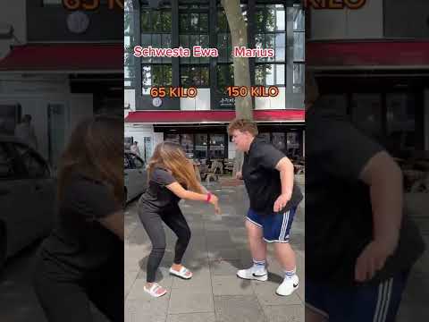 Kampf gegen Schwesta Ewa 👊👊👊 | Ehrenmannrius