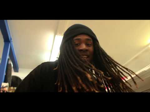 Going Off - Mainey Boy Mizzfits