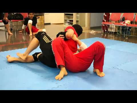 尼崎市武庫之荘　総合格闘技　5月27日（火）マススパーリング1