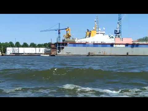 High speed cruising the Amsterdam-Rhine Canal