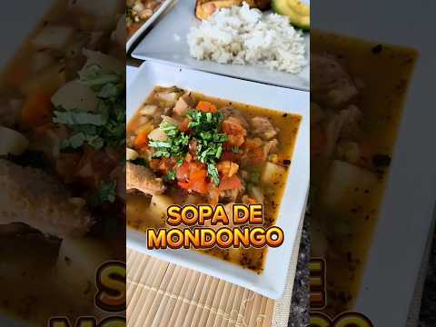 Que tal una sopa de mondongo 🤤, una comida muy colombiana 🤤😋. #almuerzo #comida #sopa #mondongo
