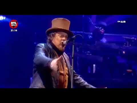 Zucchero - Live Dall’Arena di Verona 05/05/2017 [RTL102.5]
