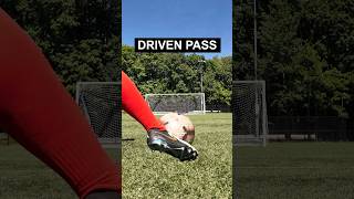 Download lagu 3 Ways to Pass a Soccer Ball in the Air mp3