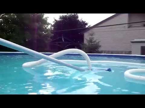 Above ground swimming pool - vacuuming and backwash tips