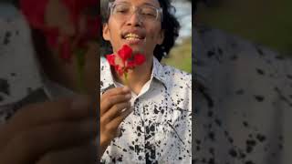 Download lagu Dada sayang mimom #happy #family #love #cinta #keluarga #bahagia #orangtua #parenting #anak #sweet mp3