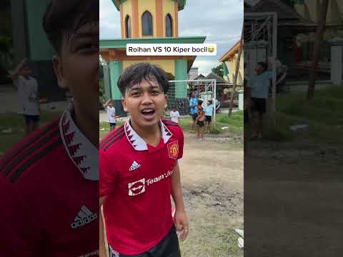 ANAK ANAK KO MAKIN SUSAH INI DI BOBOL🤣 #jnrsoccer #challenge #anakbola #bolaplastik #shorts