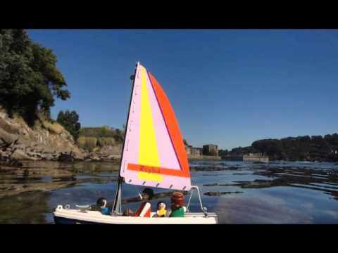 The Iluminados - Rocas en el mar