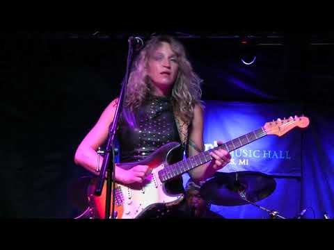 ''OBJECT OF OBSESSION'' - ANA POPOVIC @ Callahan's, Aug 2017, (1080hd)