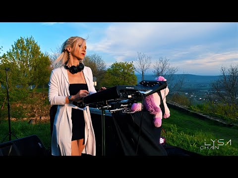 Lysa Chain - Live set @ Mount  Quarin