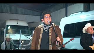 El Preso de Nuevo León - Elías Medina &amp; Akilatados (Corridos y Caguamas)