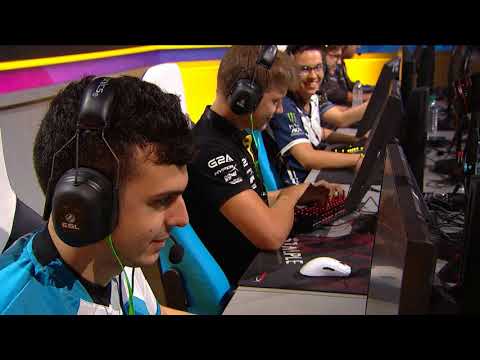 Stewie vs tarik in the ESL ONE New York 2017 Showmatch!