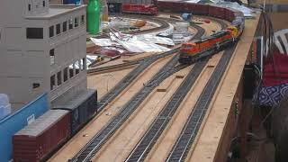 BNSF TRAIN FOR VINNY AKA BNSF 6951