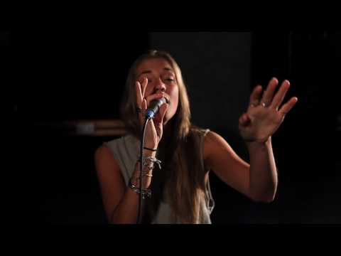 Plan B - Prayin' - Edei Cover with Bellatrix Beat Boxer