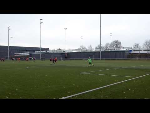 Thuis tegen De Bataven. Doelpunt Kane 4