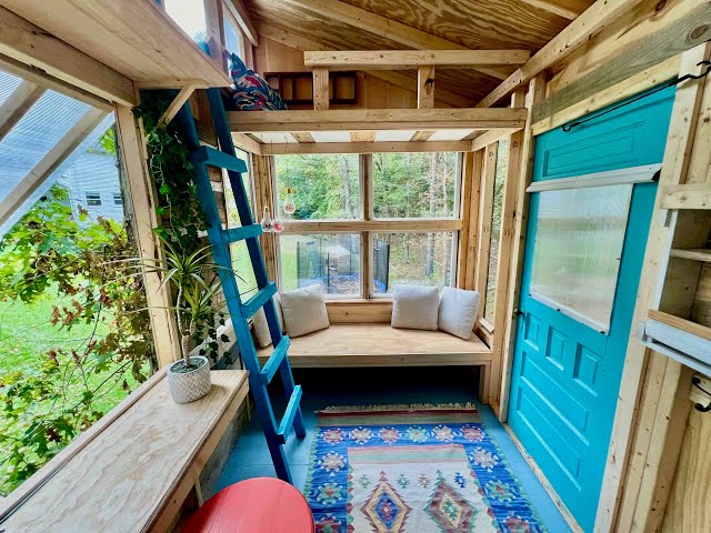 Vídeo relacionado con Tree Houses within Reach: 30 Lofty Cabins, Playhouses, and Getaways You Can Actually Build