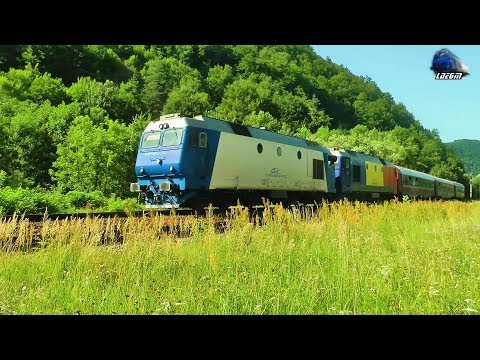 Trenuri de Călători/Passenger Trains in Gara Bulz Station - 30 June 2019