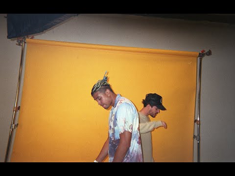 E Bleu - Sit Right ft. Kap G (Official Video)