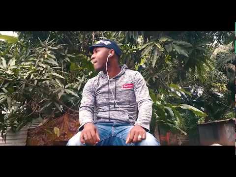 Dj Djafné Yaye   Assise