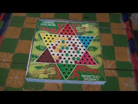 How to play Chinese Checkers: Board Games