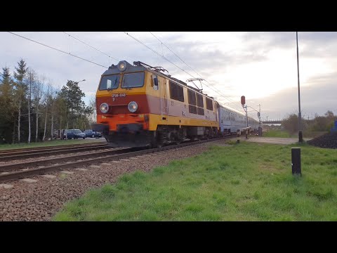 EP09-046 + IC MALCZEWSKI z Przemyśla do Kołobrzegu, w okolicy ul. Załęskiej w Rzeszowie 14.04.2020