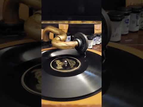 Yes We Have No Bananas - (vocal Arthur Hall) Missouri Jazz Hounds  Regal Records #9488 1923