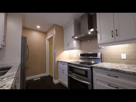 377 Village Crescent, Kitchener, Ontario