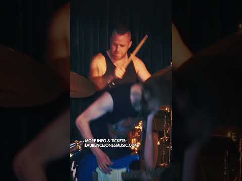 🎸 Laurence Jones